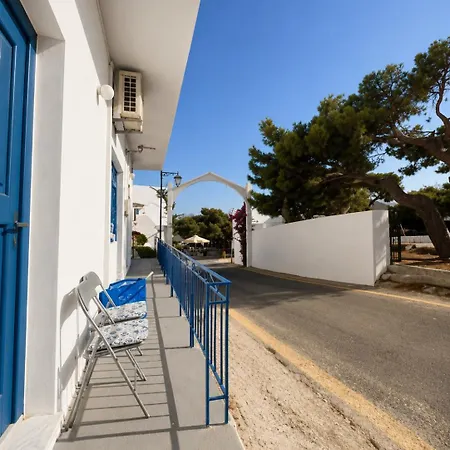 Kefos Paros * Kostos